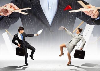 How to avoid micromanagement in the workplace