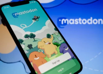 Due to Elon Musk's odd behavior, Twitter rival Mastodon gained Millions of users