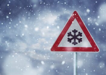 How To Stay Safe in a Snowstorm