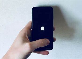 How To fix iPhones frozen on the Apple logo