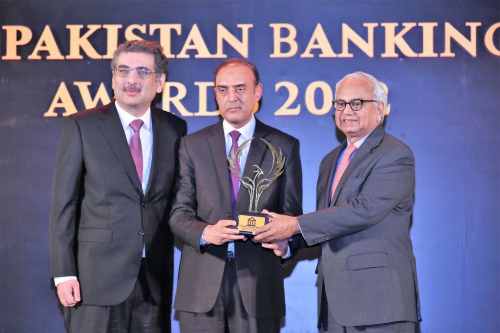 Meezan Bank wins the ‘Best Consumer Bank’ award