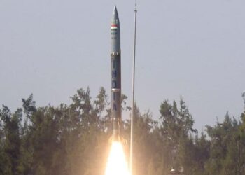 On the borders with Pakistan and China, India will launch recently tested ballistic missiles