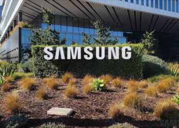 Samsung is launching Galaxy F04 soon at a very low price