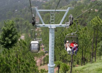 Soon, Karachi will have a chairlift and a zip line of its own, Administrator Karachi