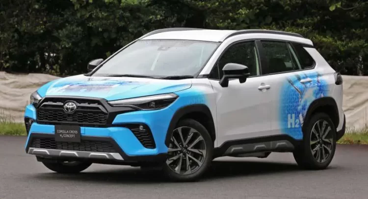 Toyota debuts Corolla Cross Hydrogen Concept