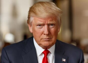 US lawmakers demand that Trump face criminal charges