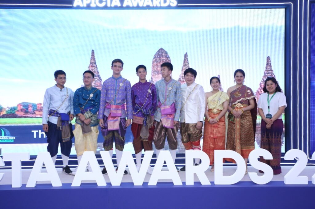 200 Nominees Presented their Projects at APICTA 2022 Pakistan Awards