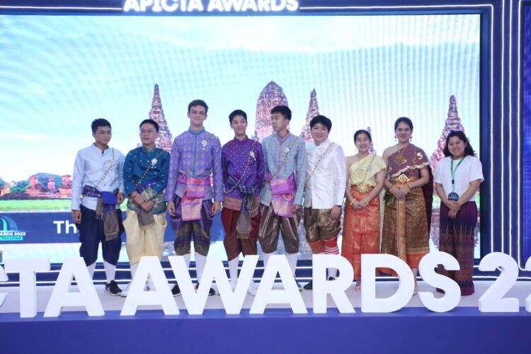 200 Nominees Presented their Projects at APICTA 2022 Pakistan Awards