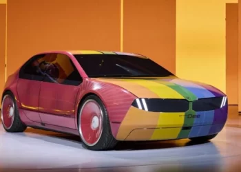 BMW introduces a color-changing vehicle