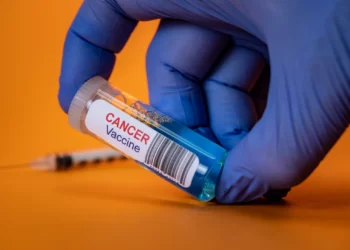 cancer-vaccine-trials-will-begin-by-biontech-in-the-uk