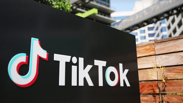 tiktok-announced-18000-scholarships-for-pakistani-students