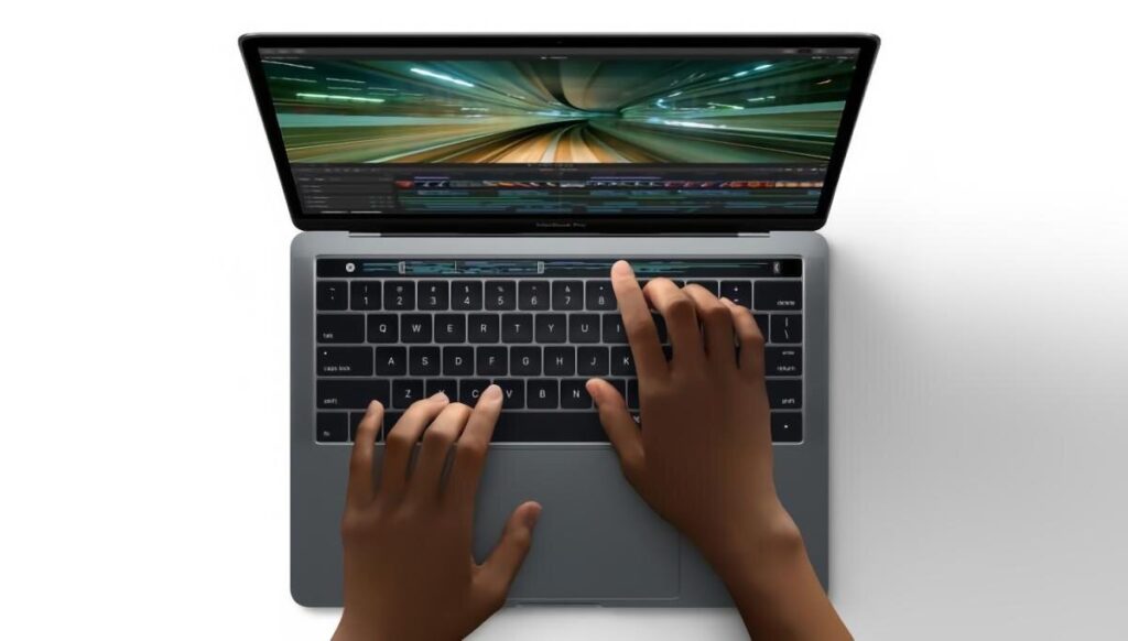 apple-will-begin-producing-touchscreen-macbook