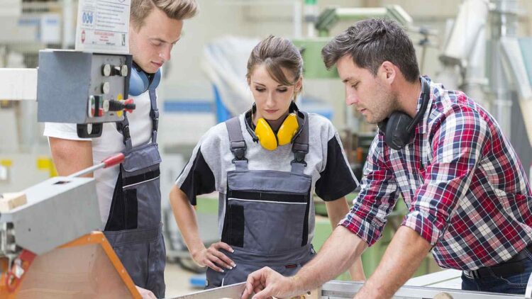 600000-youth-employment-in-abroad-is-in-completion-phase