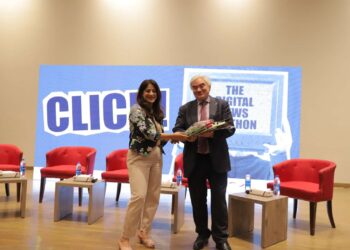 cej-ibas-click-the-digital-news-ideathon-draws-audience