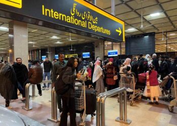 in-search-of-jobs-127k-people-left-pakistan-in-jan-feb-23