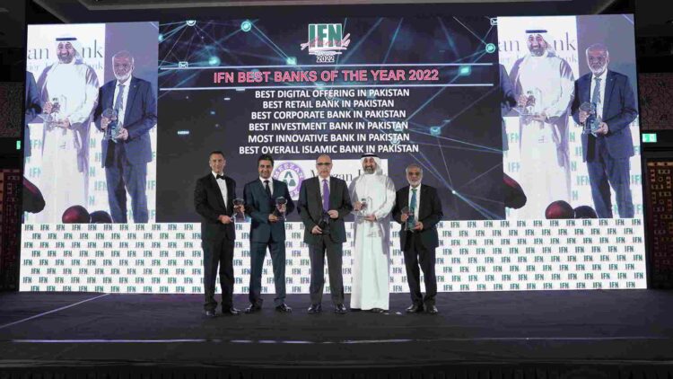 meezan-bank-noted-as-best-islamic-retail-bank-in-world