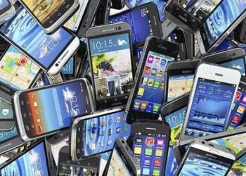 The import of mobile phones has dropped by 68% in 8 months