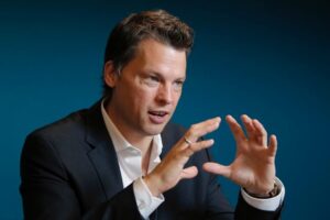 netflix-expand-2023-global-crackdown-on-password-sharing