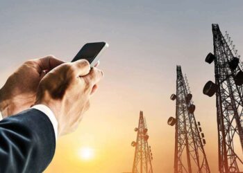 Rogers and SpaceX expanding 5G and 4G across Canada