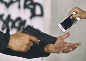 street-crimes-rises-in-karachi-19000-robbed-in-3-months