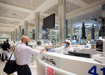 uaes-airports-providing-24-hours-passport-renewal-service