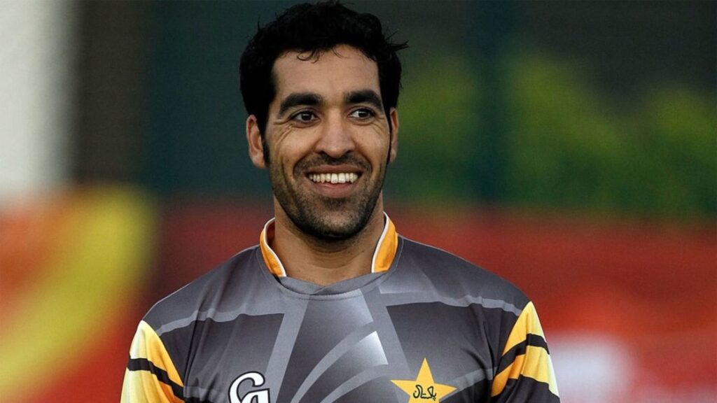 Umar Gul returns as Pak bowling coach for at least 1 series