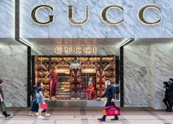 gucci-collabs-with-yuga-labs-for-metaverse-project