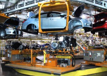 pakistans-automobile-industry-may-close-permanently