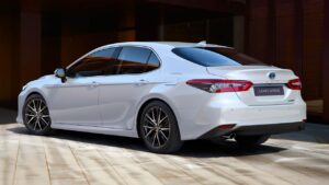 toyota-raises-price-of-imported-cars-by-up-to-rs-1-8-cr