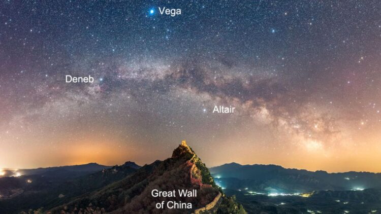 great-vega-star-how-to-see-it-from-150-trillion-miles