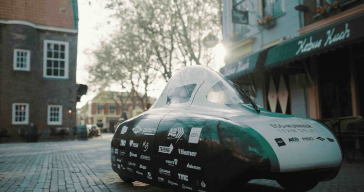 new-hydrogen-car-can-travel-1242-miles-on-single-tank