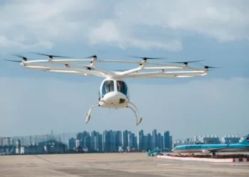Pakistan's 1st elite flying taxi service begins in Karachi