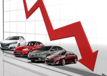 pakistans-car-sales-dropped-50-last-year