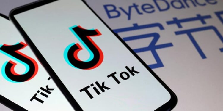 TikTok will grant 10,000 scholarships to students of Pak