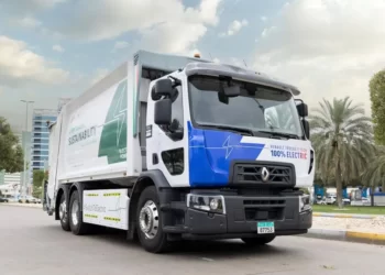 uae-introduce-1st-fully-electric-garbage-truck