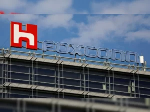 iphone-maker-foxconn-will-shift-its-focus-to-automobiles