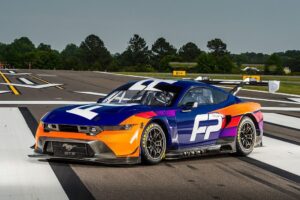 ford-will-reveal-the-mustang-gt4-on-june-28