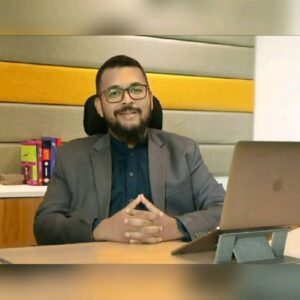 careem-allys-with-white-car-to-boost-airport-transit-khi