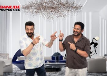 danube-properties-reunite-sanjay-dutt-arshad-warsi