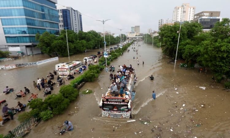 due-to-severe-monsoon-rains-86-lives-are-lost-in-pakistan