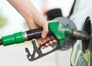govt-slash-rs-9-on-petrol-and-rs-7-on-hsd-till-july-31