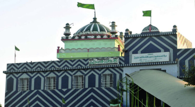 kmc-okay-3-days-public-holiday-on-abdullah-shah-ghazi-urs