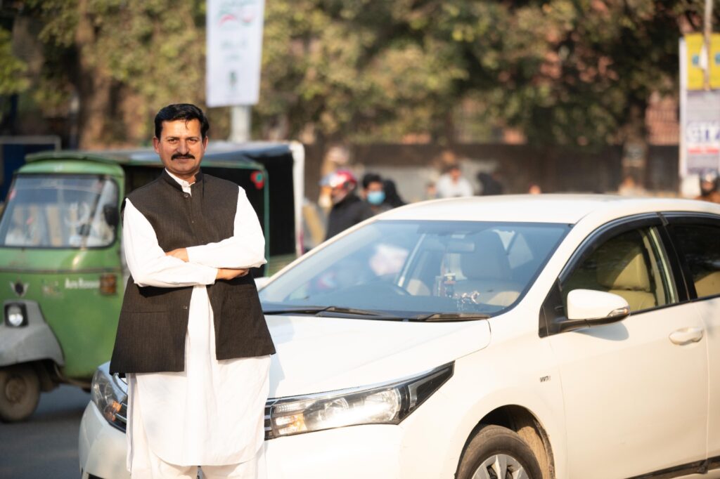 careem-allys-with-white-car-to-boost-airport-transit-khi