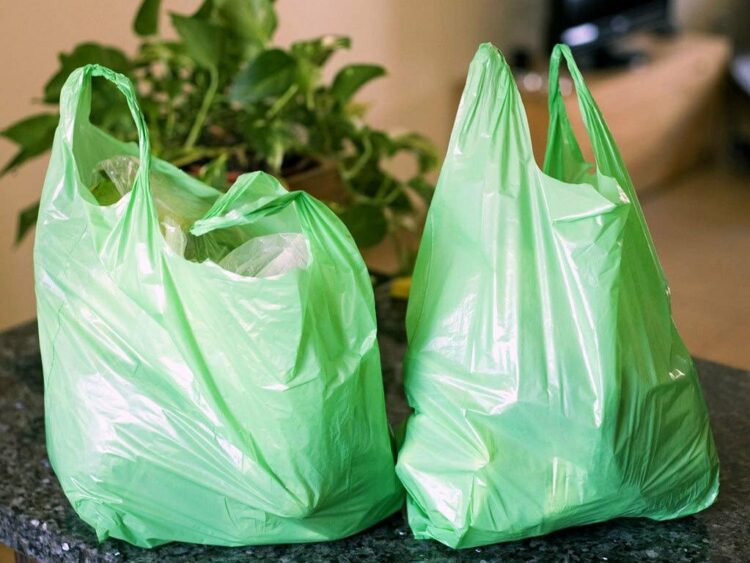 plastic-bags-usage-will-be-banned-in-islamabad-from-1-aug