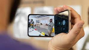 samsung-galaxy-z-flip-5-will-have-1st-time-gapless-hinge