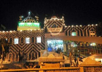 Today 3-day urs of Hazrat Abdullah Shah Ghazi starts in Karachi