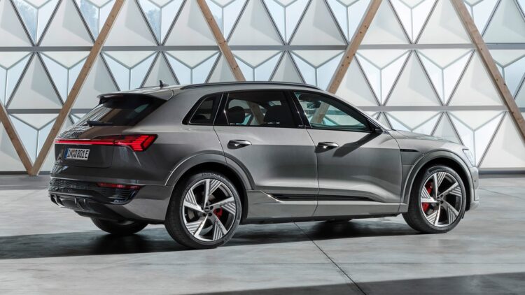 audi-set-to-reveal-the-stunning-new-q8-on-sep-5th