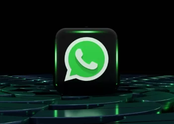 How to send 60 sec Whatsapp video on iPhone