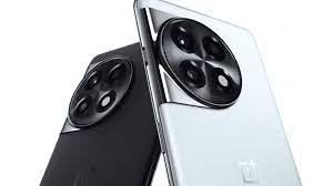 oneplus-ace-2-pro-with-snap-8-150w-charging-at-410