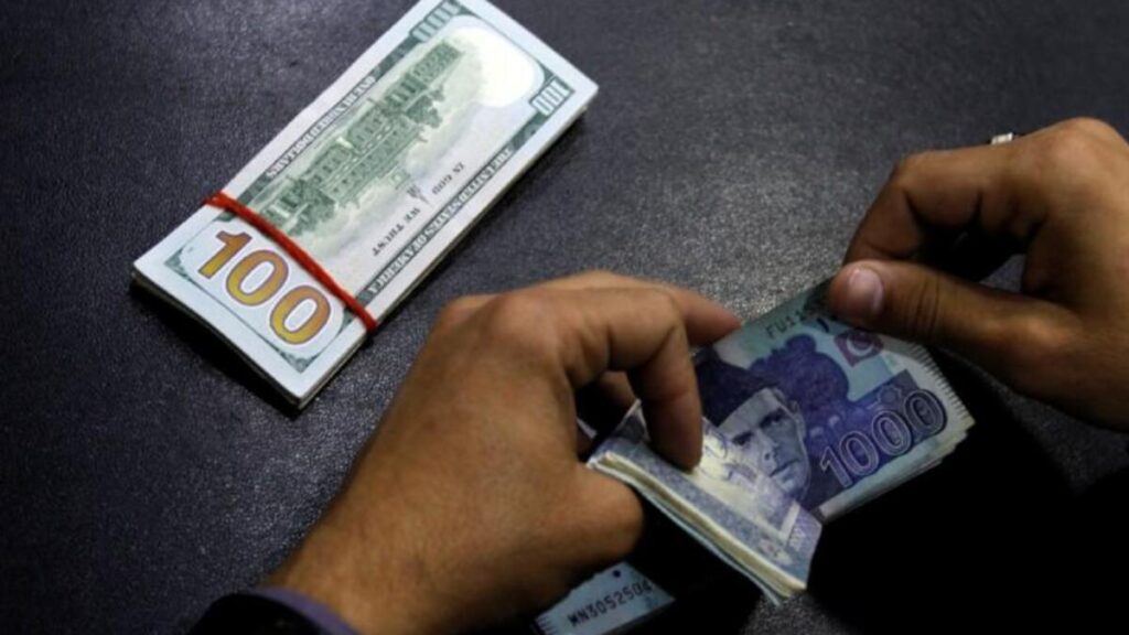 pak-rupee-gains-against-us-dollar-and-other-currencies